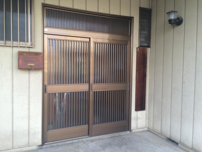 修盟館 総本部道場のエントランス外観