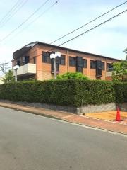 栄図書館