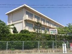 白須賀小学校
