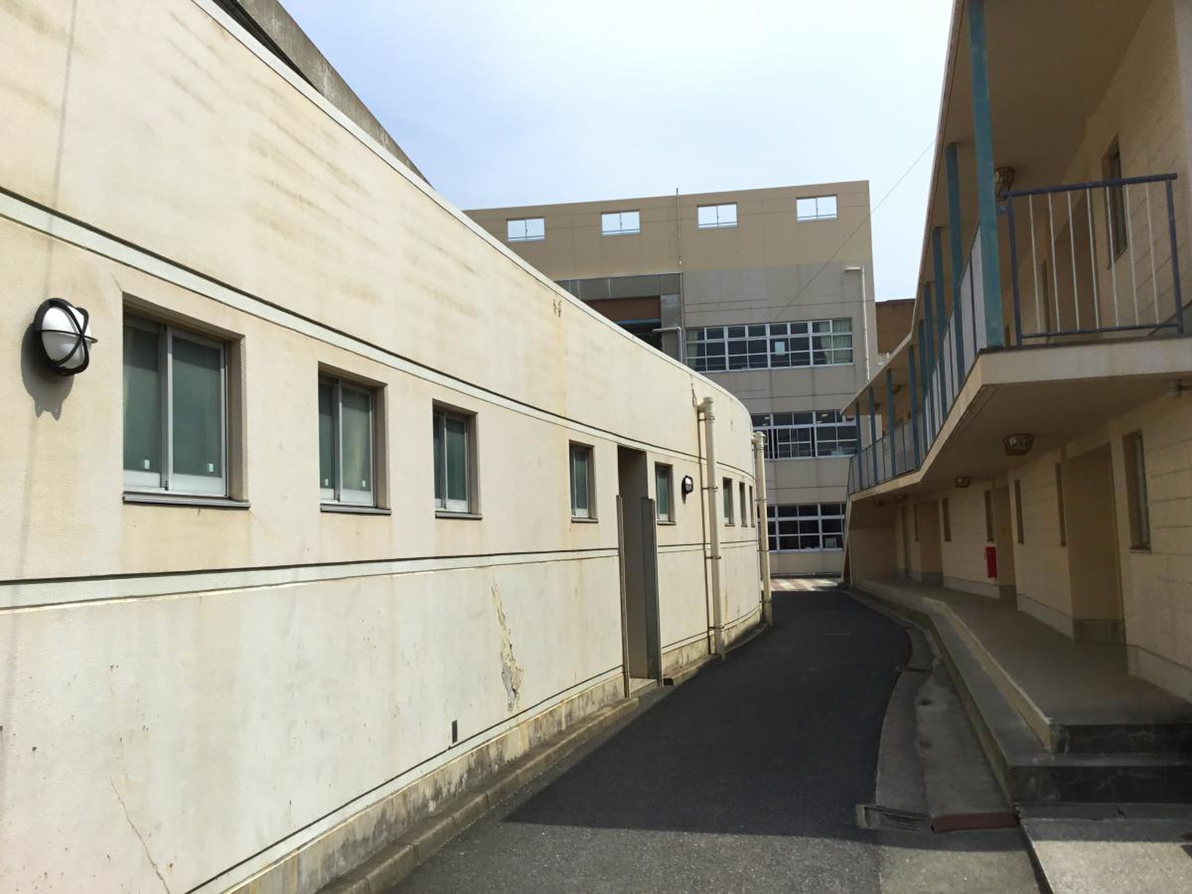 北九州 市立 若松 中学校