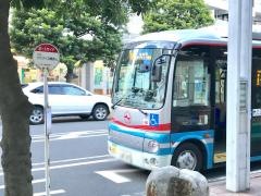 「ポートサイド」バス停留所