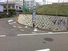「済生会病院」バス停留所