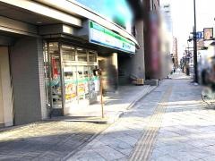 ファミリーマート　盛岡中央通二丁目店