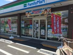ファミリーマート　本荘中ノ町店