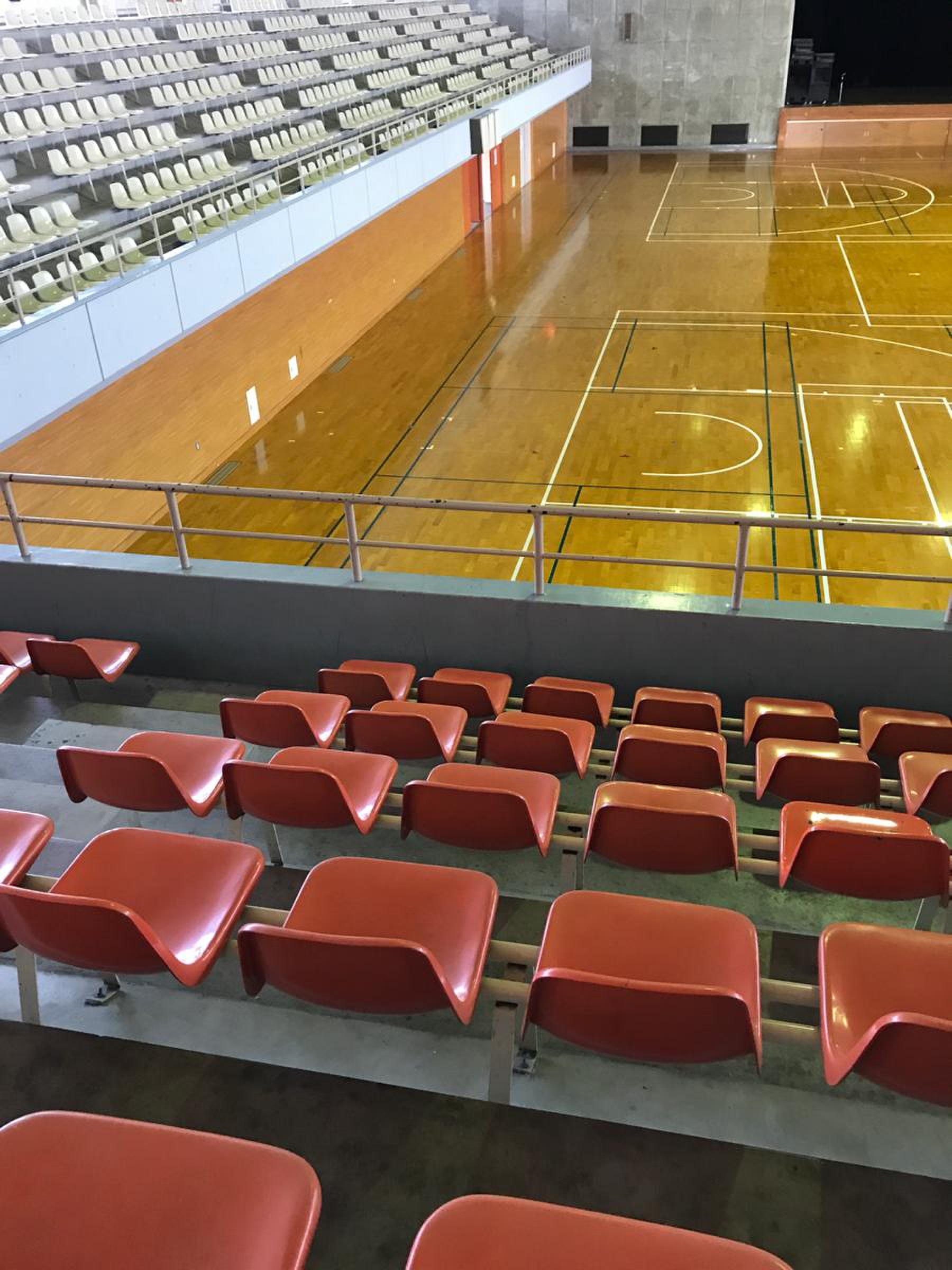 飯塚 第 一 体育館