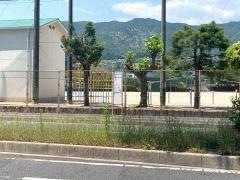 「八幡東小学校」バス停留所