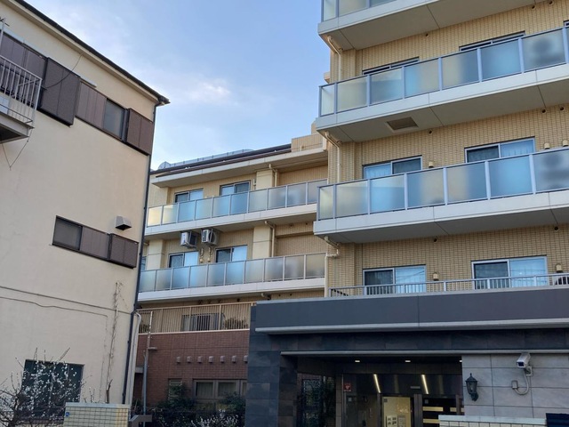 サニーライフ東糀谷の施設外観です。