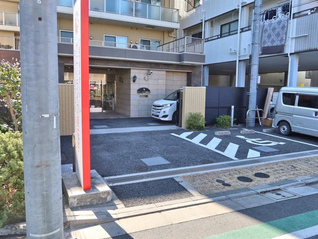 入口