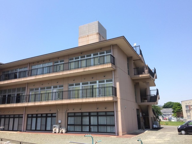 アイリス 施設外観