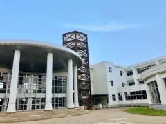 男鹿市立　男鹿南中学校