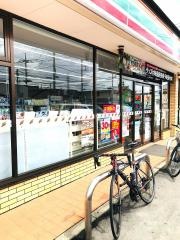 セブンイレブン　前橋朝倉町1丁目店
