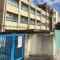南八下小学校