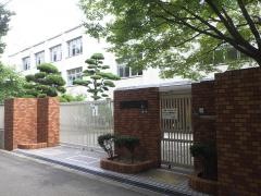 西中島小学校