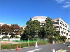 宝塚市役所