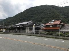 「長門峡」バス停留所