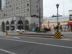 本町三丁目駅