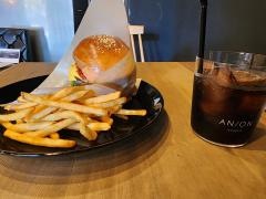 ＡＮ/ＯＮ　ＢＵＲＧＥＲ