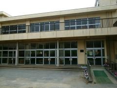 岡田小学校