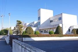 芝根小学校