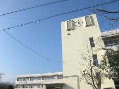 泉野小学校