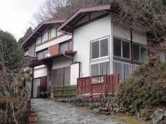朝日山荘