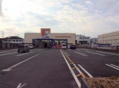ドラッグユタカ向日森本店
