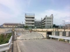府中町立府中中学校