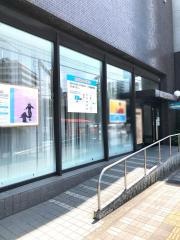 福岡銀行吉塚支店