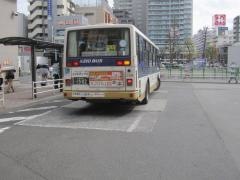 「調布駅北口」バス停留所