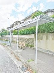 「川上小学校前」バス停留所
