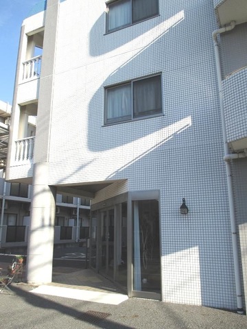 ハートフルニュー幕張 施設外観