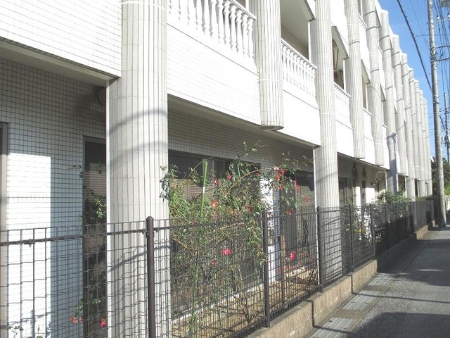 ハートフルニュー幕張 施設外観