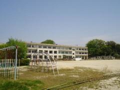 南粕谷小学校