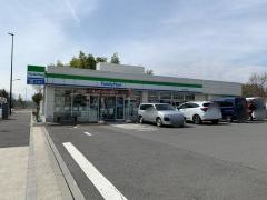 ファミリーマート　金森町田街道店