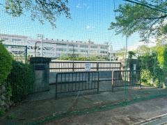 あきる野市立増戸中学校