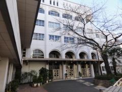 湯島小学校