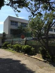 三崎小学校
