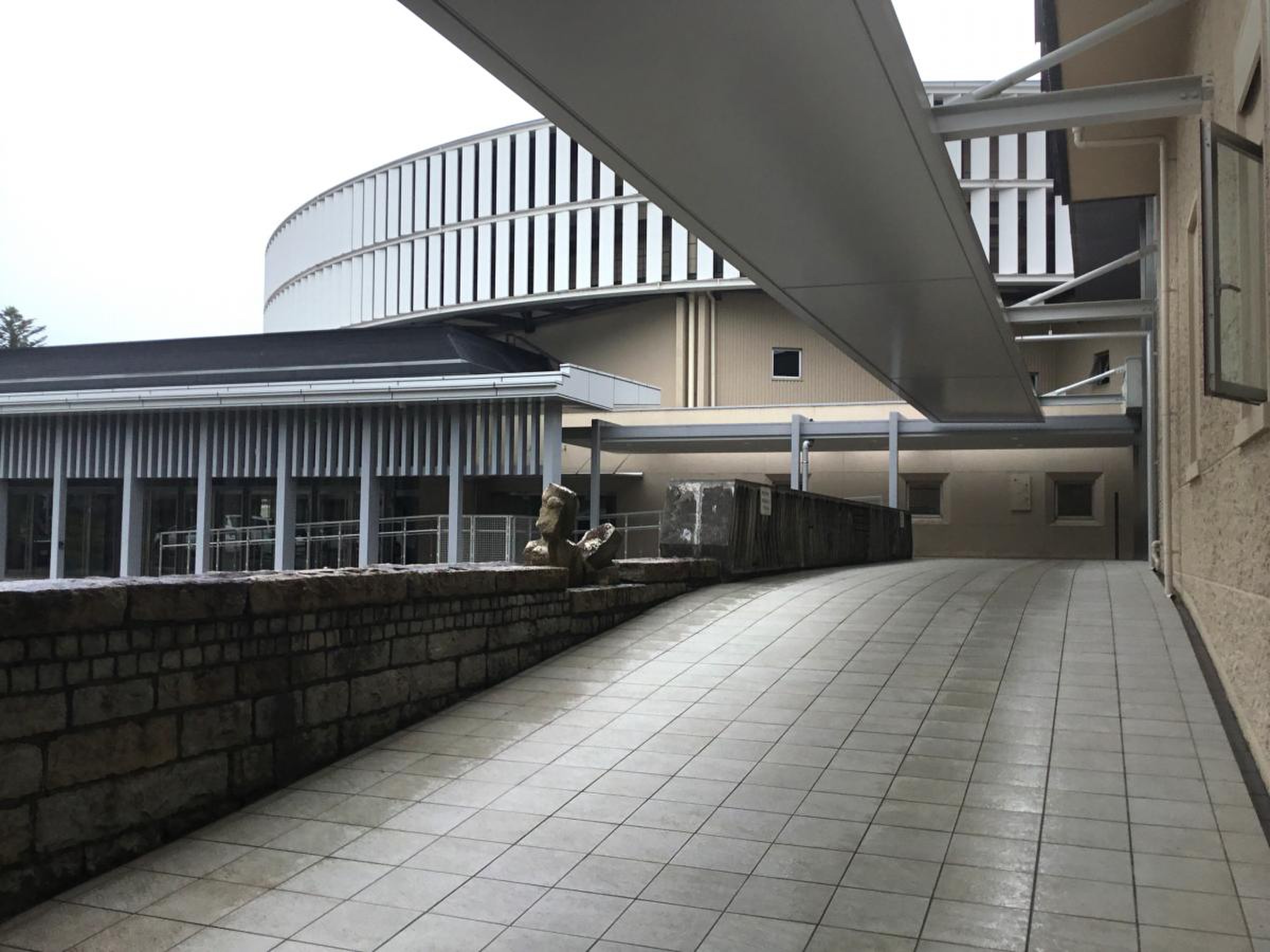 岡崎 市民 会館