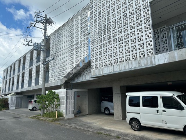 ケアハウスてぃんさぐぬ花 施設外観