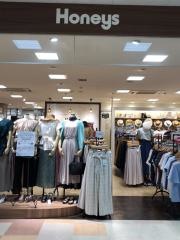 ハニーズ　上尾店