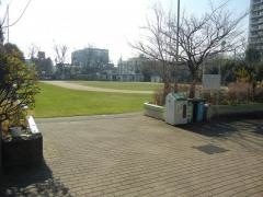 蓮根第二小学校
