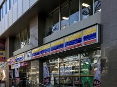 ミニストップ　千駄ヶ谷駅前店