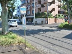 「みたけ台小学校第二」バス停留所