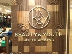 ＢＥＡＵＴＹ　&　ＹＯＵＴＨ　ＵＮＩＴＥＤ　ＡＲＲＯＷＳ　岡山店