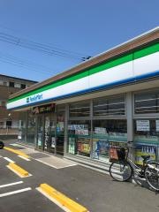 ファミリーマート　熊取大久保中店
