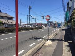 「島県営アパート前」バス停留所