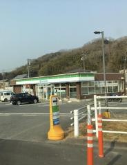 ファミリーマート　伊賀三軒家店
