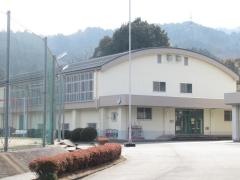 喬松小学校
