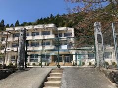 本郷小学校