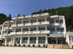本郷小学校